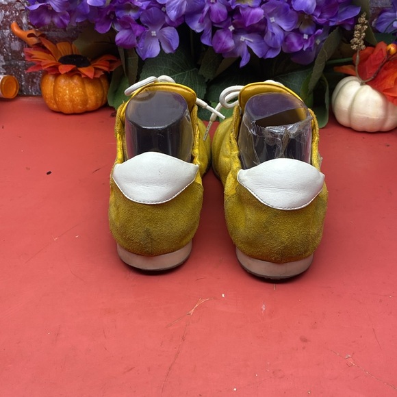 Tory Burch Sneakers SZ 9.5 - Picture 3 of 7